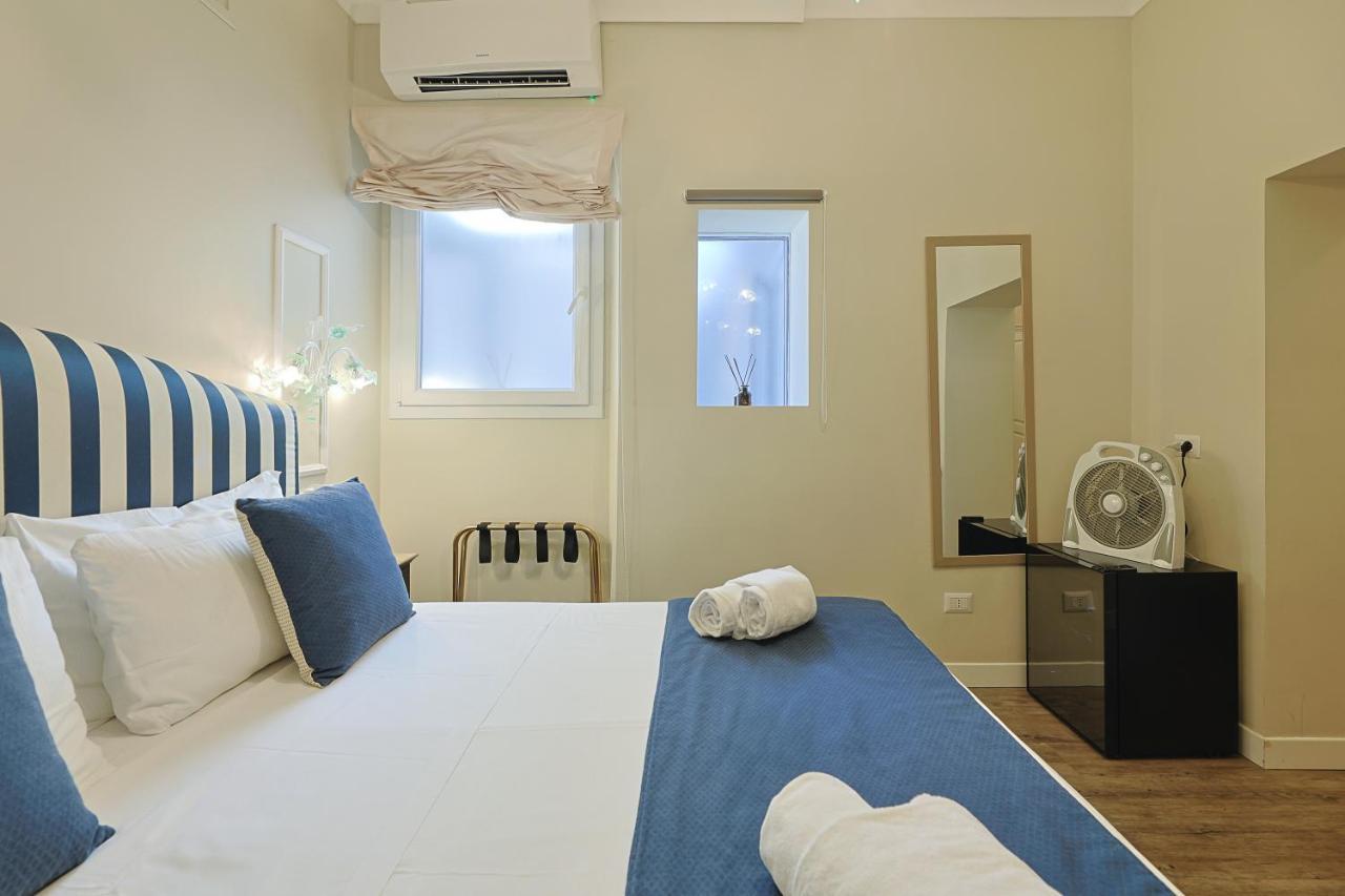 Art House Suites56 Via Del Babuino 56 Roma Esterno foto