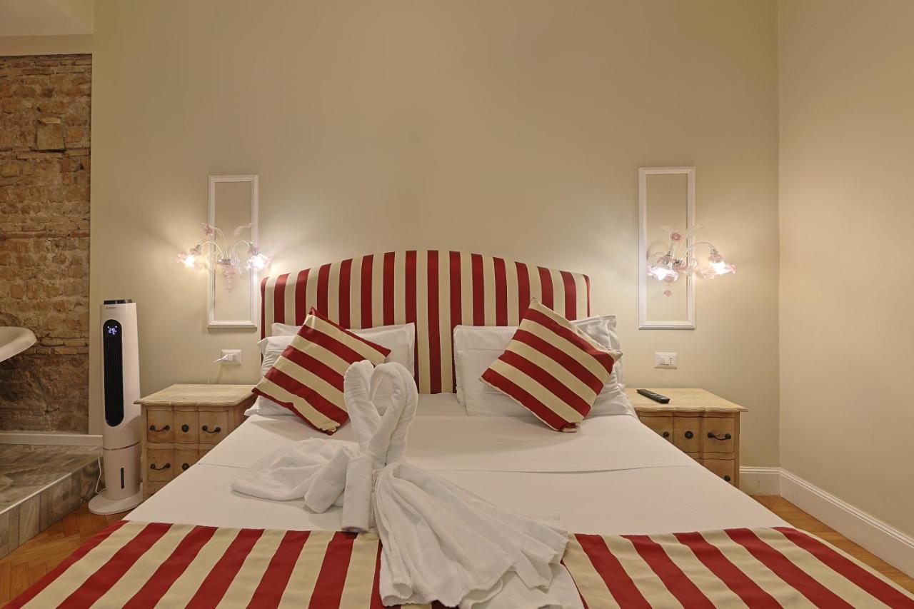 Art House Suites56 Via Del Babuino 56 Roma Esterno foto